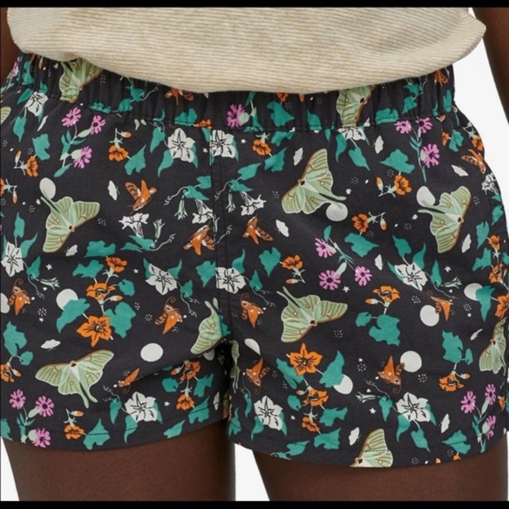 Patagonia Night Pollinators Barley Baggies Shorts